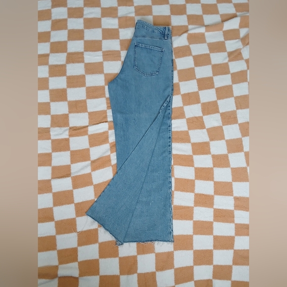 Dynamite Heidi Jeans - Picture 5 of 5